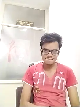 sexybobby13 online show from February 16, 2026, 8:32 am