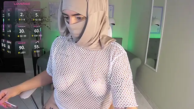 dalila gool online show from November 13, 2025, 11:03 pm