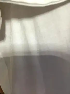 lee ly online show from October 10, 2025, 6:56 am