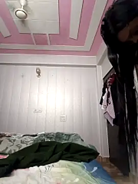 Tanya-905 online show from April 21, 2026, 5:39 pm