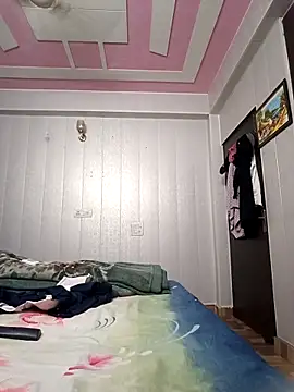 Tanya-905 online show from April 24, 2026, 5:37 pm