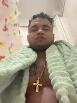 Snapshot of morenito_00987 chatting on December 16, 2025, 2:00 pm morenito 00987 online show from December 16, 2025, 2:00 pm