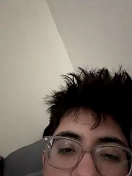 CBJ03  online show from September 27, 2025, 6:24 pm