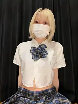Nyamo-chan online show from June 2, 2026, 3:25 pm