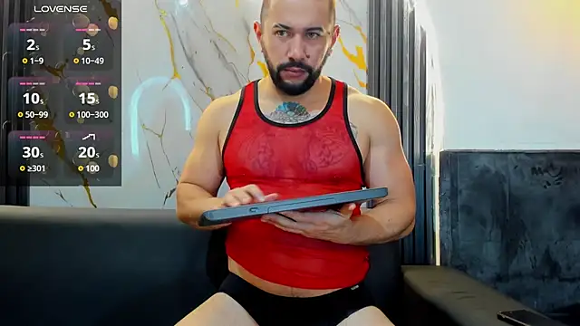 isaac franko online show from November 18, 2025, 9:08 pm