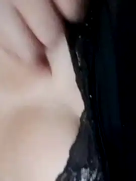 Snapshot of misteriosabb000 chatting on November 24, 2025, 6:40 pm misteriosabb000 online show from November 24, 2025, 6:40 pm