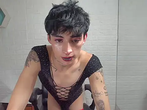 Mila Leon online show from October 1, 2025, 3:34 am