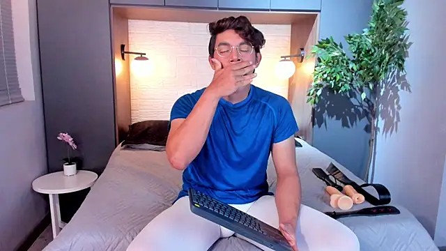 DyllanCooper online show from November 16, 2025, 12:22 pm