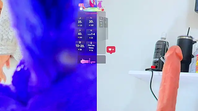 dakotamilf  hot online show from October 8, 2025, 1:09 pm