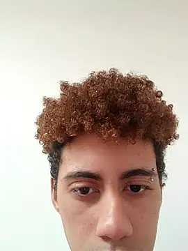 Snapshot of The_boy_good chatting on November 3, 2025, 7:48 pm The boy good online show from November 3, 2025, 7:48 pm