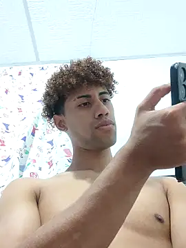 Snapshot of The_boy_good chatting on January 6, 2026, 9:50 pm The boy good online show from January 6, 2026, 9:50 pm