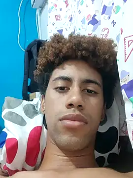 Snapshot of The_boy_good chatting on February 16, 2026, 7:32 pm The boy good online show from February 16, 2026, 7:32 pm