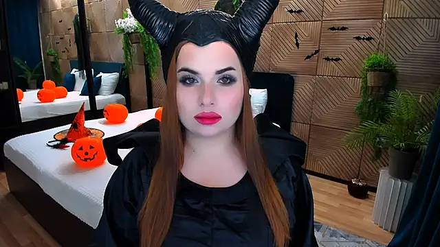 Snapshot of EnlightenmentOfLove chatting on November 1, 2025, 1:07 am EnlightenmentOfLove online show from November 1, 2025, 1:07 am