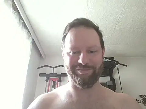 Snapshot of Lukmeister91 chatting on June 14, 2026, 7:32 am Lukmeister91 online show from June 14, 2026, 7:32 am