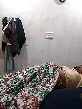 Rajk789456 online show from November 12, 2025, 5:35 pm