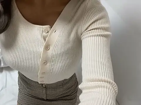 Snapshot of Toriyufu chatting on November 26, 2025, 10:44 pm Toriyufu online show from November 26, 2025, 10:44 pm