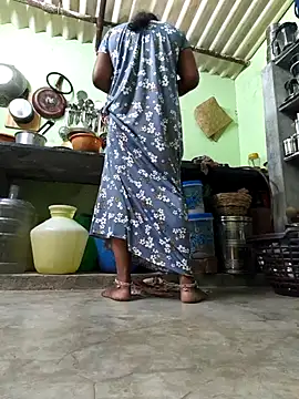 Tamilselviroja- online show from April 22, 2026, 4:37 am