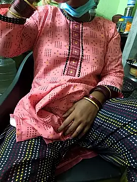 Snapshot of Tamilselviroja- chatting on June 19, 2026, 2:43 pm Tamilselviroja- online show from June 19, 2026, 2:43 pm