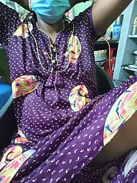Snapshot of Tamilselviroja- chatting on July 2, 2026, 4:35 pm Tamilselviroja- online show from July 2, 2026, 4:35 pm