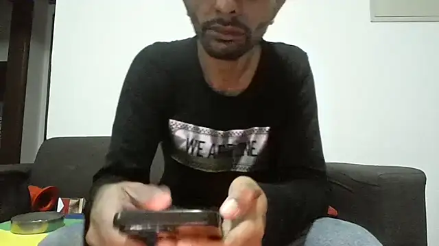 XxvanxX online show from November 10, 2025, 6:23 am