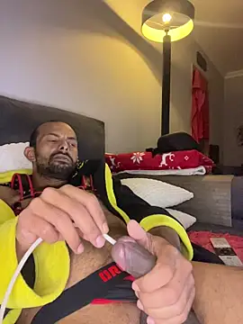 XxvanxX online show from November 26, 2025, 2:56 am