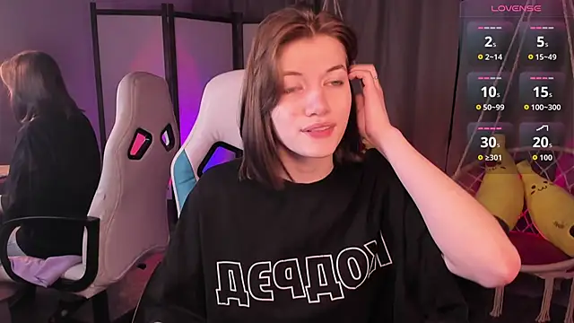 CathyAdams online show from October 8, 2025, 6:22 am