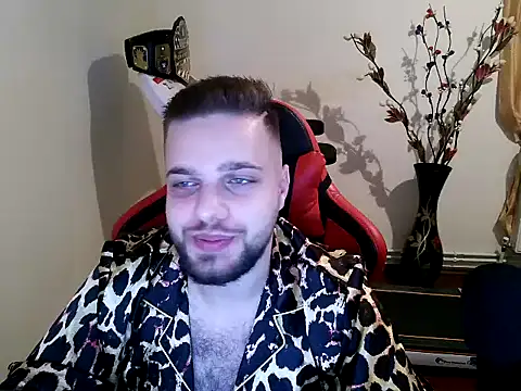 KingAdonisss online show from October 7, 2025, 2:36 pm