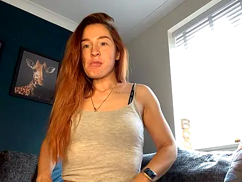 Snapshot of Cherry-L-28 chatting on October 2, 2025, 12:01 pm Cherry-L-28 online show from October 2, 2025, 12:01 pm