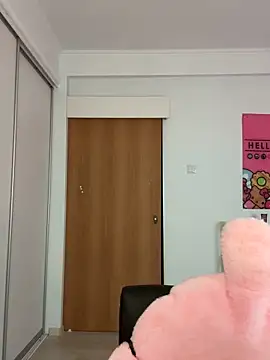 Snapshot of bunnyirisluv chatting on November 18, 2025, 3:23 am bunnyirisluv online show from November 18, 2025, 3:23 am