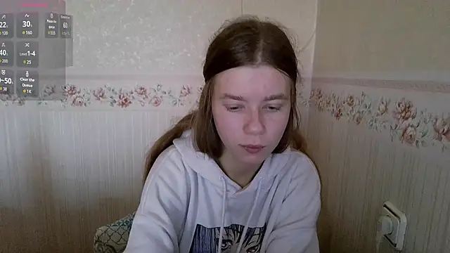 0nlyLola online show from October 28, 2025, 8:40 am