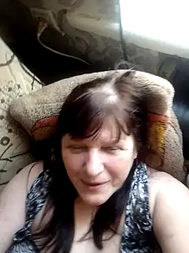 Apeesynka55211 online show from April 2, 2026, 1:53 pm