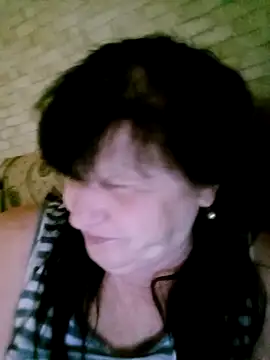 Apeesynka55211 online show from April 21, 2026, 1:28 pm