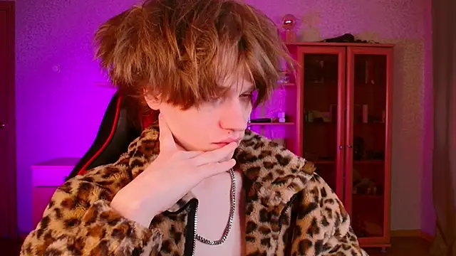 jeffreyue online show from November 20, 2025, 2:06 pm