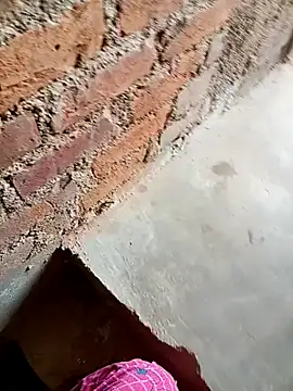 Hotty ruvi online show from October 13, 2025, 4:23 am