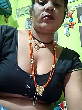 Hotty ruvi online show from October 16, 2025, 5:36 pm