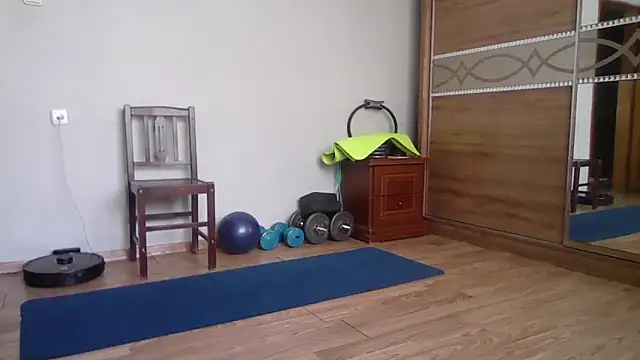 Snapshot of flexiblemann chatting on May 18, 2026, 10:54 am flexiblemann online show from May 18, 2026, 10:54 am