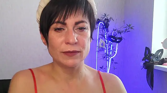 Ashley Brookss online show from November 20, 2025, 9:53 am