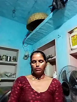 Mohni cute online show from October 2, 2025, 11:01 pm