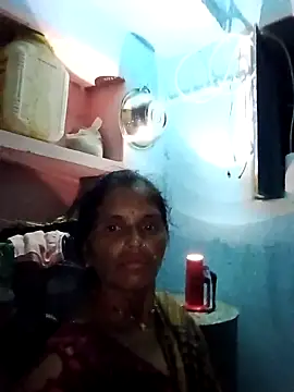 Mohni cute online show from October 6, 2025, 3:31 pm