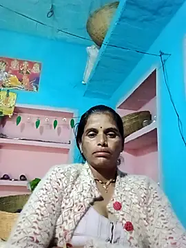 Mohni cute online show from November 30, 2025, 2:04 am