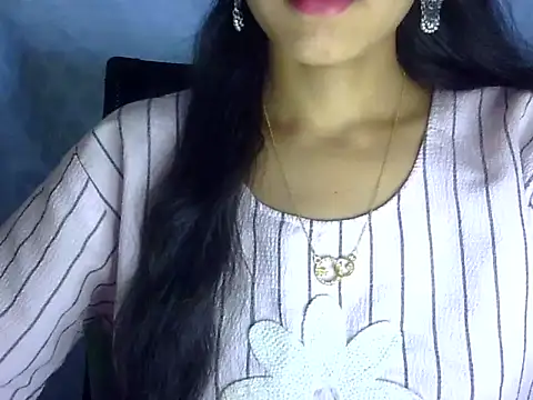 Snapshot of Shazi_1 chatting on July 15, 2026, 3:17 pm Shazi 1 online show from July 15, 2026, 3:17 pm