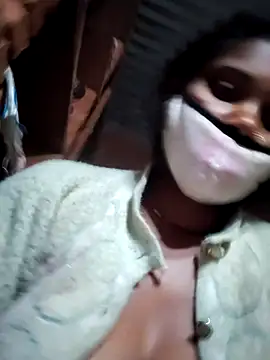 Katrina kaif143 online show from December 13, 2025, 10:26 pm