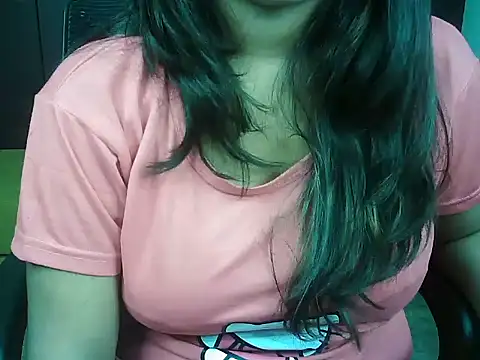 baby-panda4 online show from September 30, 2025, 7:30 pm