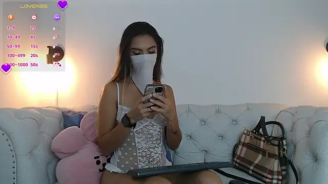 Snapshot of dalila_alii chatting on March 27, 2026, 1:33 am dalila alii online show from March 27, 2026, 1:33 am