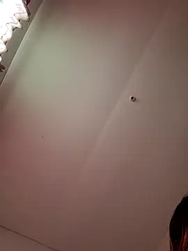 pinay old lover online show from November 28, 2025, 8:06 am