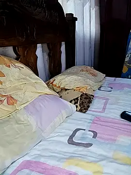 fayola20 online show from October 4, 2025, 8:18 pm