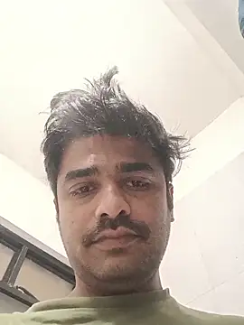 puneriboy32 online show from November 14, 2025, 3:05 am