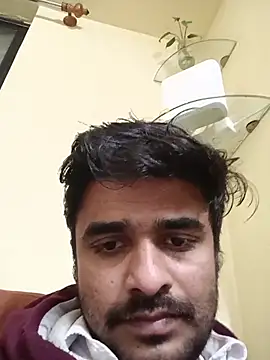 puneriboy32 online show from November 23, 2025, 3:34 pm