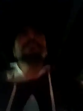 puneriboy32 online show from November 28, 2025, 5:26 pm