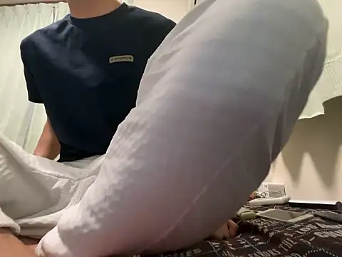 Snapshot of marosuke_1417 chatting on January 11, 2026, 7:57 am marosuke 1417 online show from January 11, 2026, 7:57 am